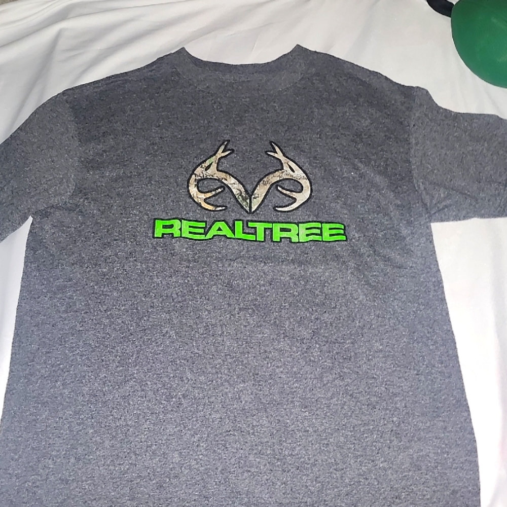 Realtree Gray T-Shirt for Boy Size 10
